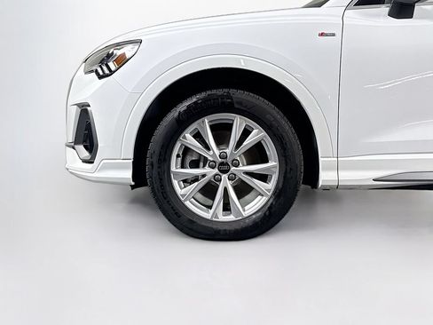 Used 2024 Audi Q3 2.0T Premium Plus w/ Premium Plus Package AWD/4WD image 25