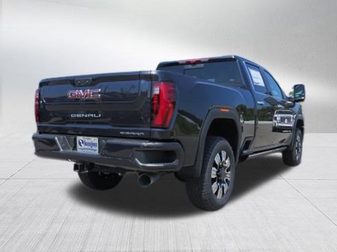 New 2025 GMC Sierra 2500 Denali w/ Denali Reserve Package image 3
