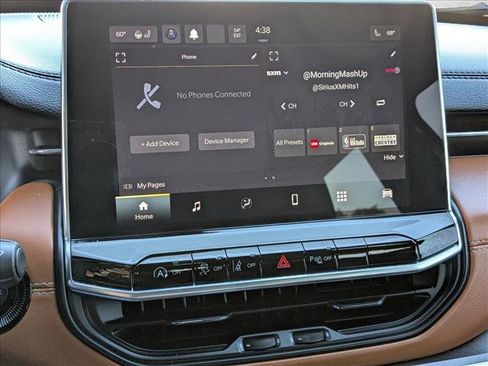 Used 2023 Jeep Compass Limited w/ Sun and Sound Group image 14