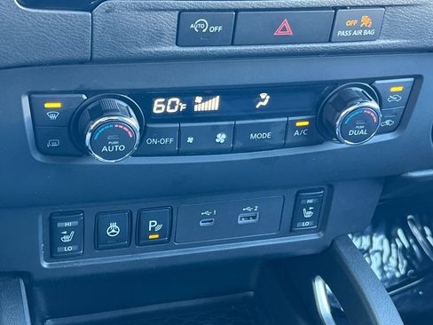 Certified 2024 Nissan Frontier SV w/ SV Convenience Package image 21