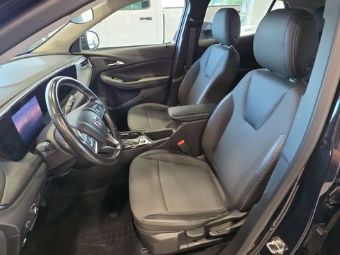 Used 2024 Buick Encore GX Preferred FWD image 13