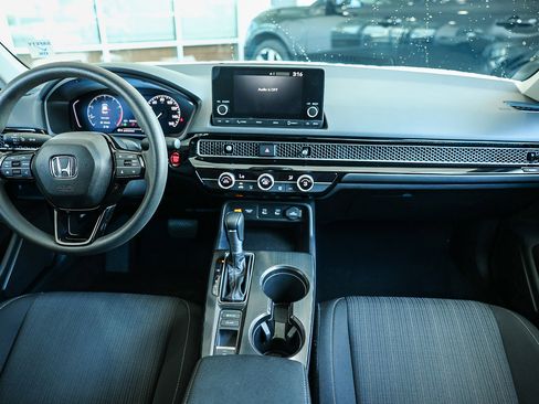 Used 2025 Honda Civic LX image 3