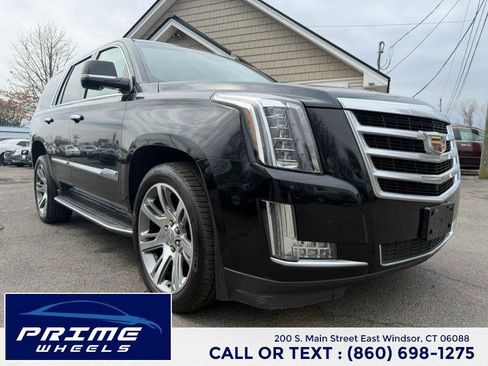 Used 2016 Cadillac Escalade Luxury image 1