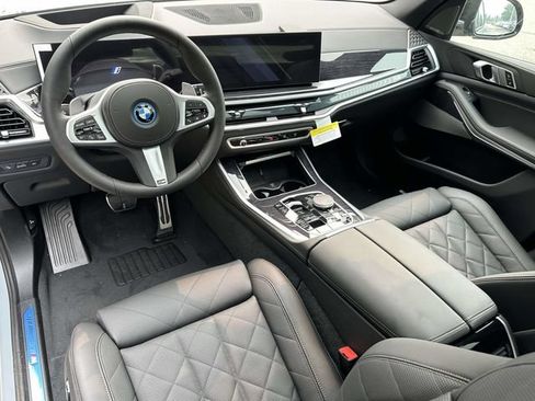 New 2026 BMW X5 xDrive50e w/ M Sport Package AWD/4WD image 10
