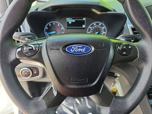 Used 2022 Ford Transit Connect XL FWD image 12