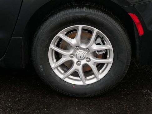 New 2026 Chrysler Pacifica Select FWD image 4
