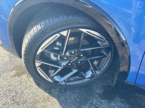 Used 2025 Kia K4 GT-Line image 12