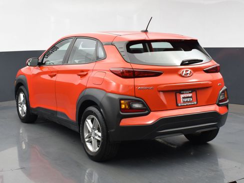 Used 2020 Hyundai Kona SE image 3