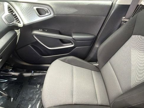 Used 2023 Kia Soul LX w/ Option Group 015 image 12