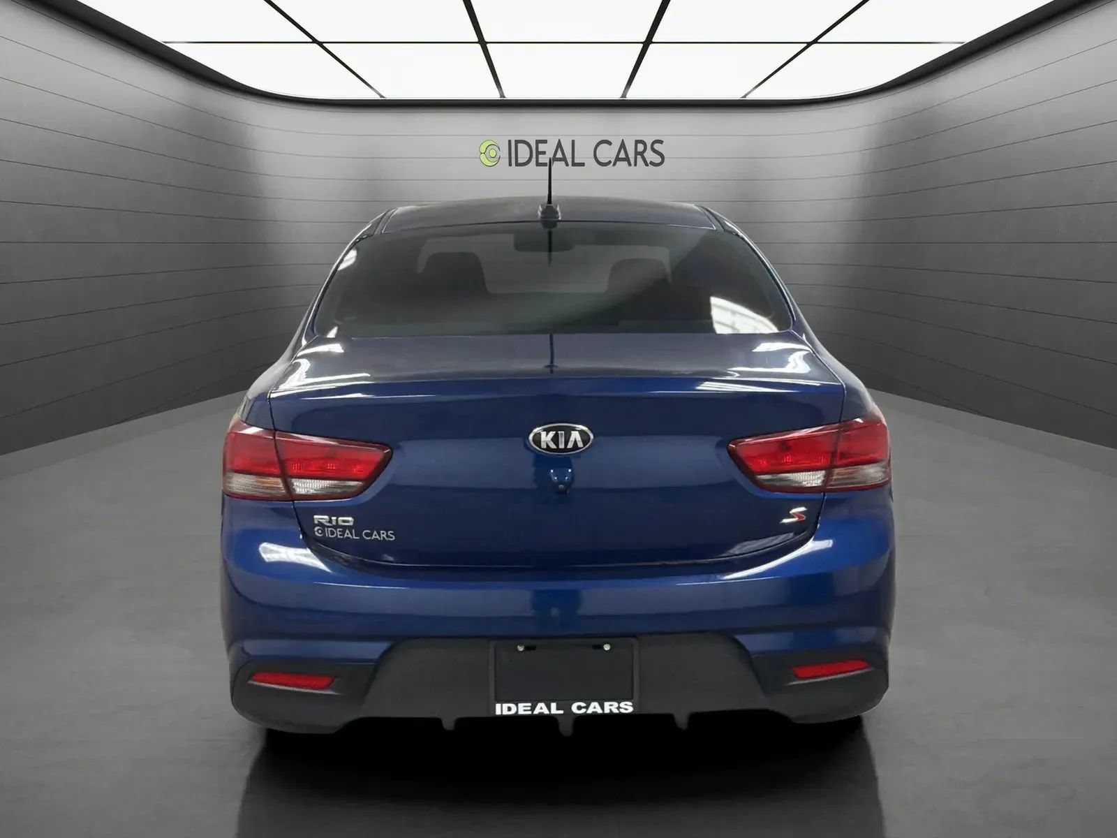 Used 2019 Kia Rio S FWD image 4