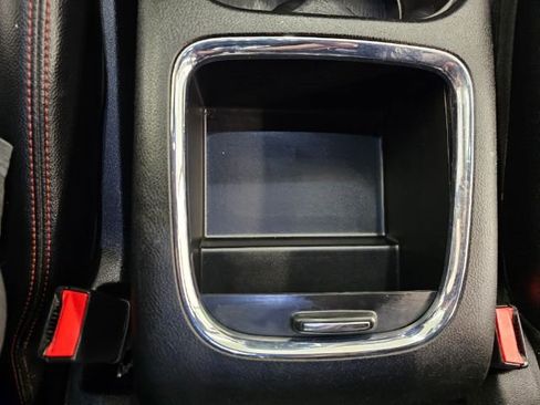 Used 2017 Dodge Grand Caravan GT image 22