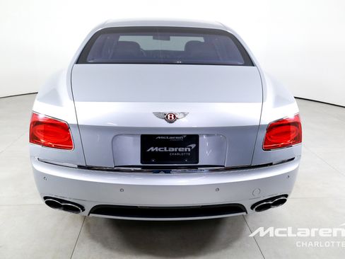 Used 2017 Bentley Flying Spur V8 image 7