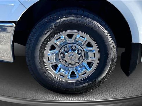 Used 2021 Nissan NV 3500 SL image 31