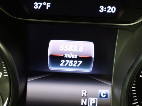 Used 2019 Mercedes-Benz CLA 250 image 33