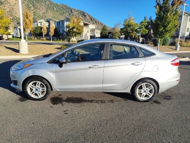 Used 2018 Ford Fiesta SE FWD image 6