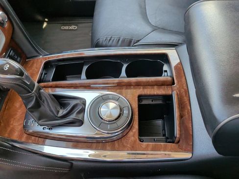 Used 2019 INFINITI QX80 Luxe w/ All-Season Package RWD image 40