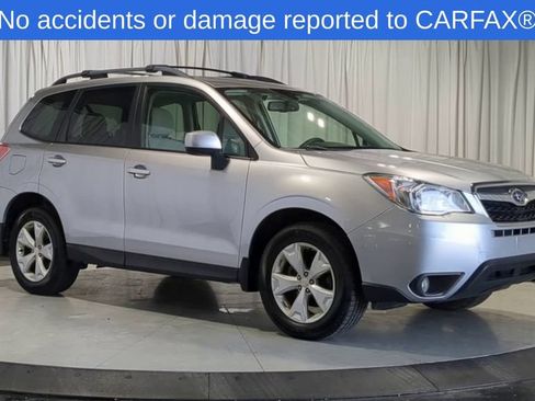 Used 2016 Subaru Forester 2.5i Premium AWD/4WD image 2