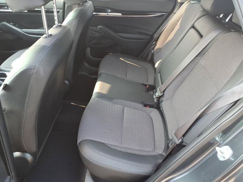 Used 2022 Kia Seltos S FWD image 13