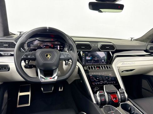 Used 2023 Lamborghini Urus S AWD/4WD image 25