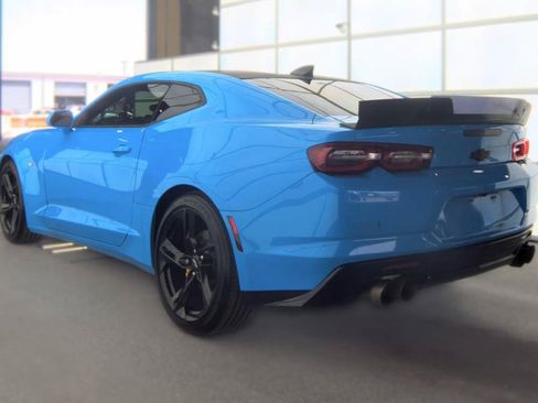 Used 2023 Chevrolet Camaro LT RWD image 12
