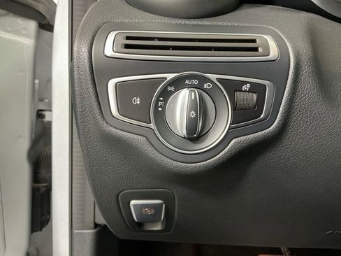 Used 2020 Mercedes-Benz C 300 Sedan image 17