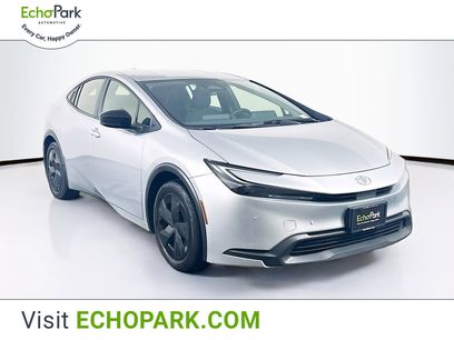 Used 2025 Toyota Prius LE