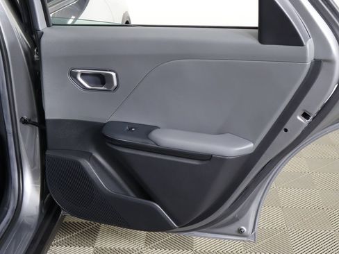 Used 2025 Kia K4 FWD image 24