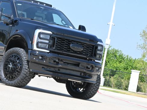 Used 2026 Ford F450 Platinum w/ FX4 Off-Road Package AWD/4WD image 47
