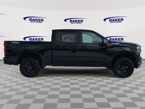 Used 2022 Chevrolet Silverado 1500 LT Trail Boss w/ Bed Protection Package AWD/4WD image 4