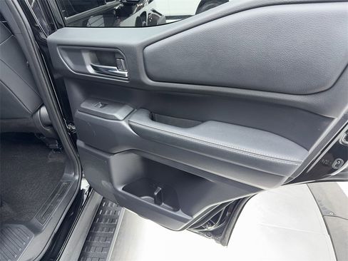 Used 2024 Toyota Land Cruiser image 43