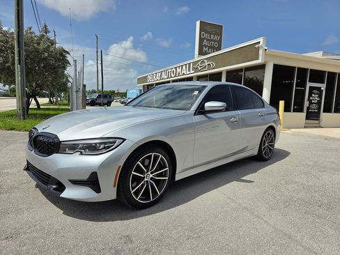 Used 2019 BMW 330i Sedan w/ Premium Package RWD image 1