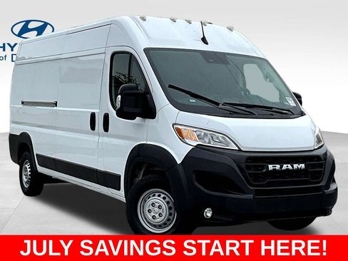 Used 2025 RAM ProMaster 3500 w/ Convenience Group FWD image 2