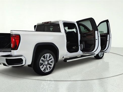 Used 2025 GMC Sierra 1500 Denali w/ Denali Reserve Package AWD/4WD image 37