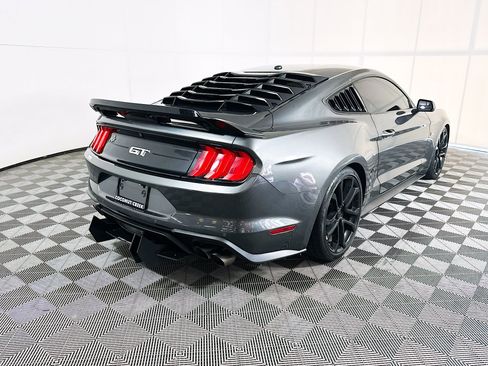 Used 2018 Ford Mustang GT Premium RWD image 3