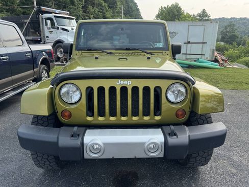 Used 2010 Jeep Wrangler Sahara AWD/4WD image 2