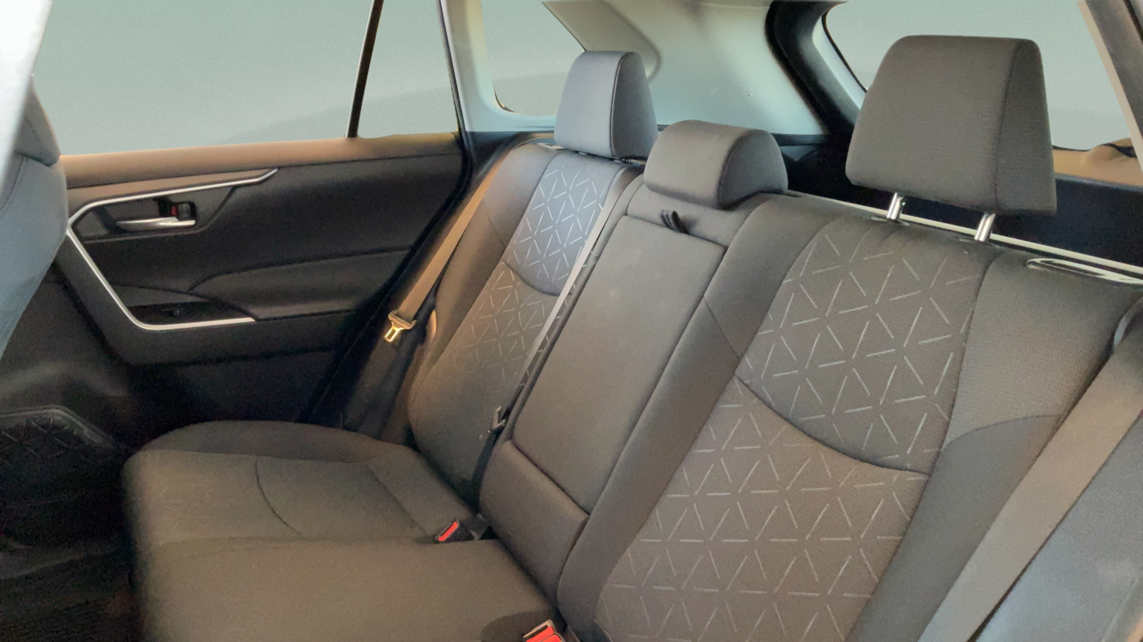 Certified 2024 Toyota RAV4 XLE FWD image 27