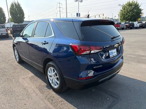 Used 2022 Chevrolet Equinox LT AWD/4WD image 3