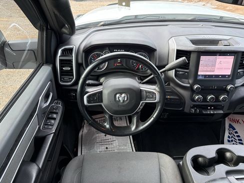 Used 2023 RAM 2500 Big Horn w/ Level 1 Equipment Group AWD/4WD image 9