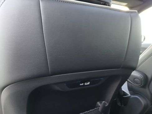 New 2027 Chrysler Pacifica Limited AWD/4WD image 37