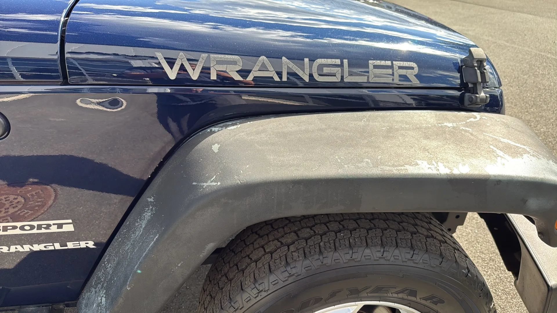 Used 2013 Jeep Wrangler Sport AWD/4WD image 22