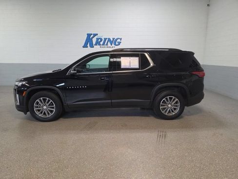 Used 2024 Chevrolet Traverse LT w/ LPO, Floor Liner Package AWD/4WD image 2