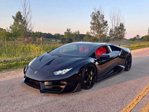 Used 2017 Lamborghini Huracan LP 580-2 RWD image 2