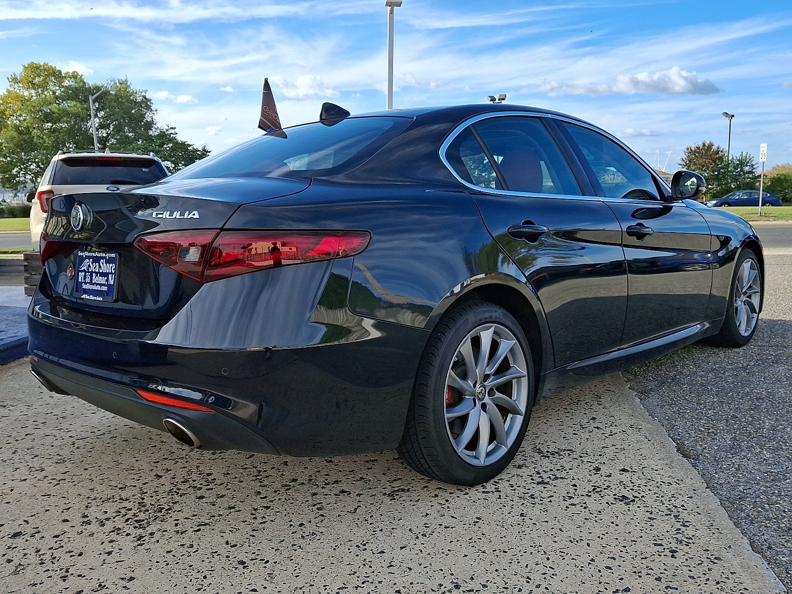 Used 2018 Alfa Romeo Giulia AWD image 6