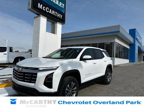 New 2026 Chevrolet Equinox LT w/ Convenience Package II image 2