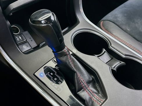 Used 2016 Toyota Camry XSE w/ Moonroof Package image 25