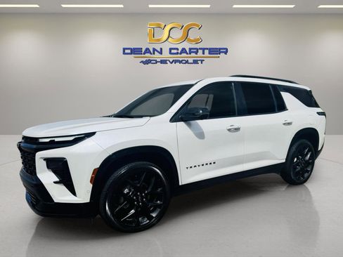 Used 2024 Chevrolet Traverse RS w/ LPO, Floor Liner Package image 1