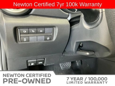 Used 2025 Nissan Versa S w/ Trunk Package FWD image 29