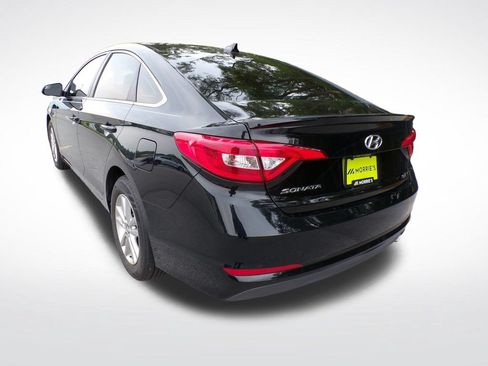 Used 2015 Hyundai Sonata SE FWD image 4