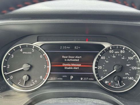 Used 2025 Nissan Rogue SV image 14