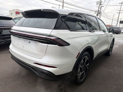 New 2026 Lincoln Nautilus Premier w/ Jet Appearance Package image 3